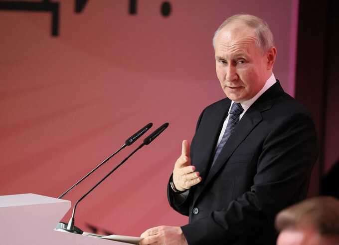 Путин напомнил Швеции о Петре I