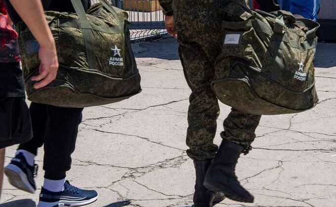 В Новосибирской области ведется поиск самовольно покинувших часть военнослужащих