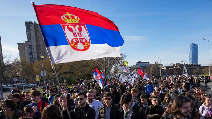 Студенты и преподаватели по всей Сербии снова вышли на протесты