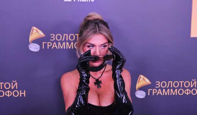 Отец покойного Тиммы обвинил Седокову в присвоении личных вещей его сына, включая нижнее белье и носки