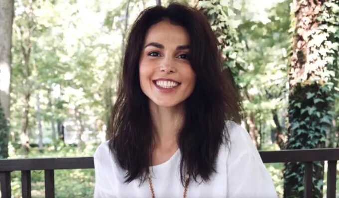 Сати Казанова объяснила, почему она скрывает своего ребенка от общественности