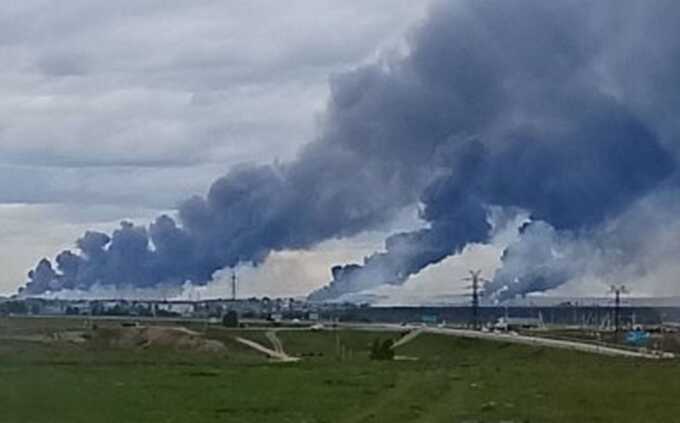 СБУ опубликовала видео удара дрона по российскому бомбардировщику