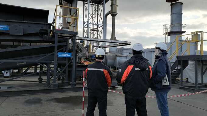 «Сургутнефтегаз» сокращает тысячи сотрудников из-за убытков на балансе