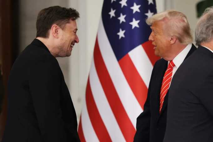 Трамп предупредил Маска о серьезных последствиях за поддержку демократов