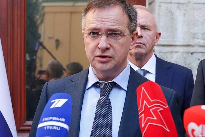 Мединский разъяснил, почему мирные переговоры с Украиной не привели к результату