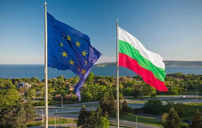 Совет ЕС одобрил присоединение Болгарии к зоне евро