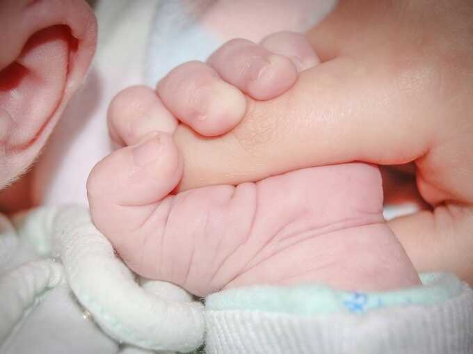 В Иркутске женщина стала мамой, родив ребёнка прямо в салоне красоты