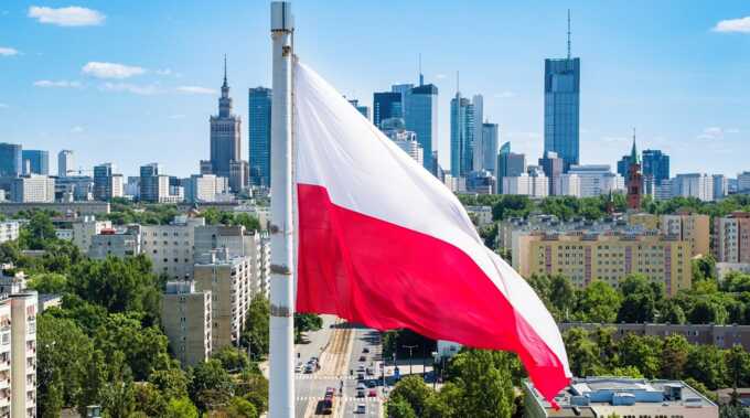 В Польше проводят испытания сокращенной рабочей недели