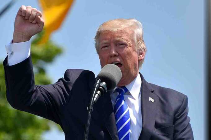 Трамп отвергает смену режима в Иране ради стабильности