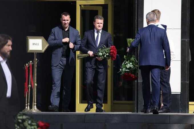 Бывший министр Роман Старовойт стал символом протеста среди чиновников после своей кончины