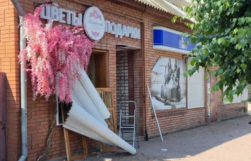 Здание ФСБ в Старобельске Луганской области пострадало в результате нападения