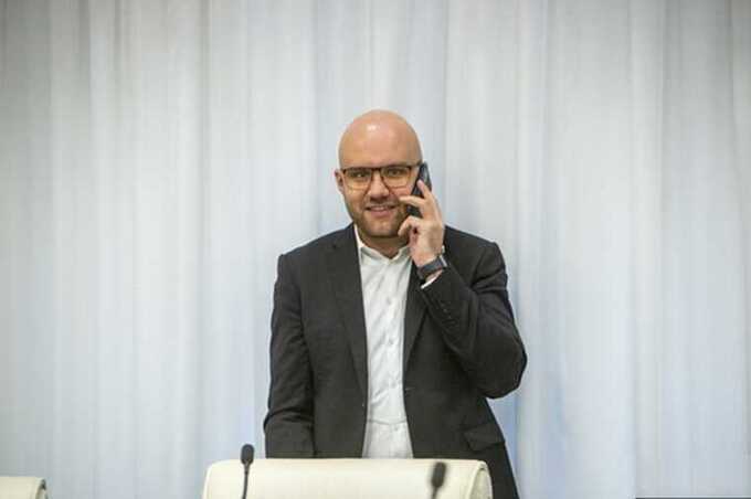 Илья Лисняк заявил о многомиллионных махинациях Меркурьева