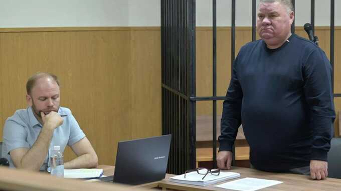 Суд отнял у генерал-майора Владимира Шестерова звания и приговорил к шести годам колонии