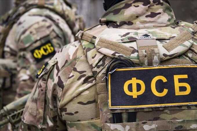 Бывший работник Ростелекома осваивает средства через кабель специального назначения