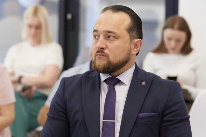 Спикер Гордумы Томска резко отреагировал на вопросы по мусору