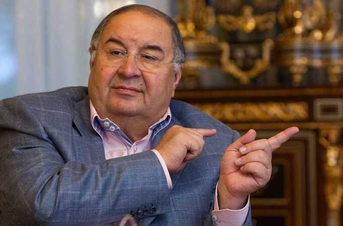 Доверенное лицо Усманова Александр Барабах пересекал границы более 300 раз