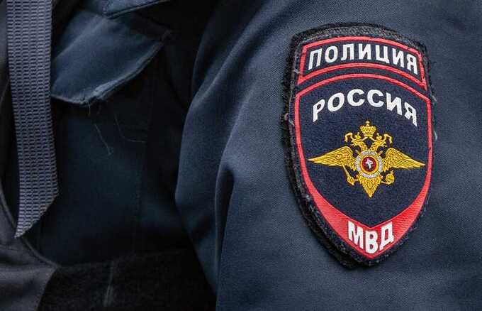 В Санкт-Петербурге задержали пожилую женщину по подозрению в помощи мошенникам