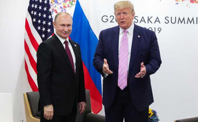 Российский рынок отреагировал увеличением на известия о встрече Путина и Трампа