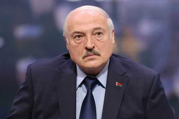 Лукашенко предположил, что Путин "может послать" Трампа