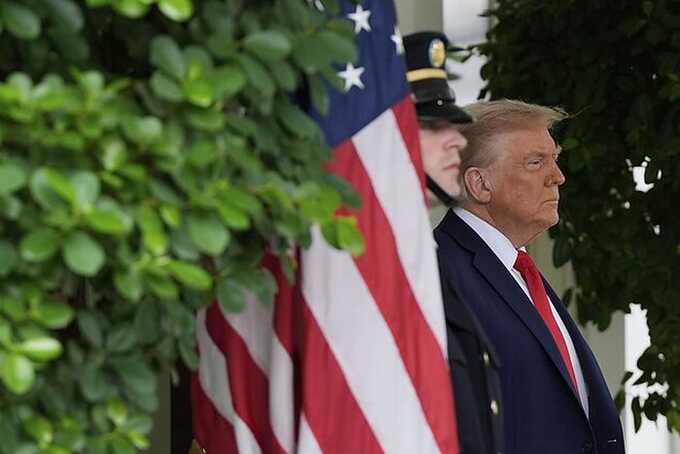 Трамп прекратил переговоры с главами Европы, чтобы пообщаться с Путиным