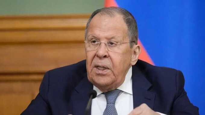 Лавров сказал, что Россия не настаивает на предоставлении государственного статуса русскому языку в Украине