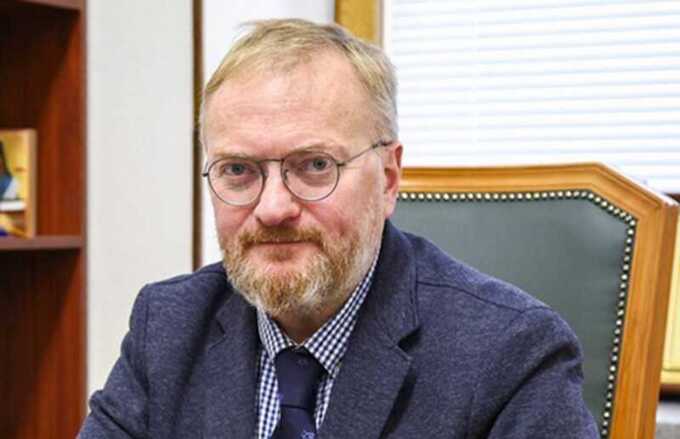 Депутат Госдумы Виталий Милонов выразил недовольство по поводу женщин, посещающих свидания с целью бесплатной еды
